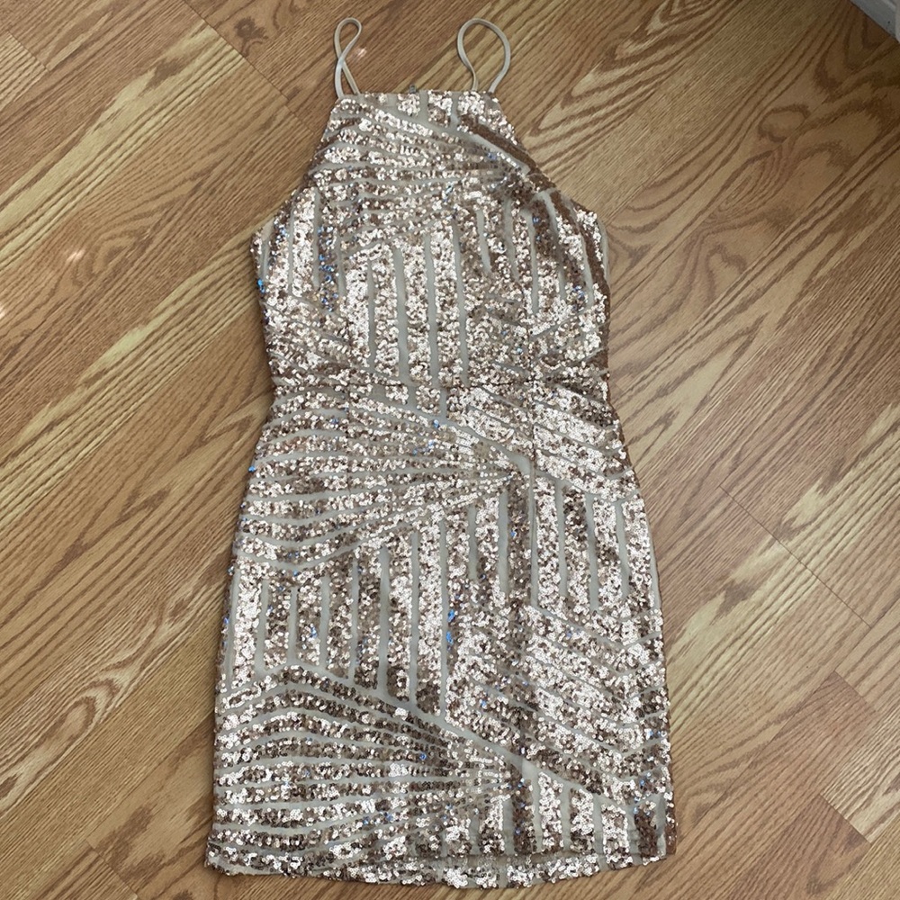 Blush sequence dress size medium.